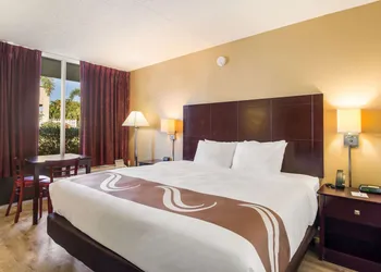 Quality Inn Bradenton - Sarasota North hotel thumbnail 7