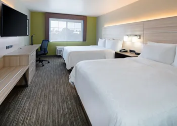 Holiday Inn Express & Suites Watsonville by IHG hotel thumbnail 8