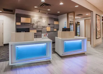 Holiday Inn Express Hotel & Suites Murray by IHG hotel thumbnail 4