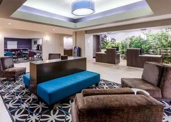 La Quinta Inn & Suites by Wyndham Lumberton hotel thumbnail 3