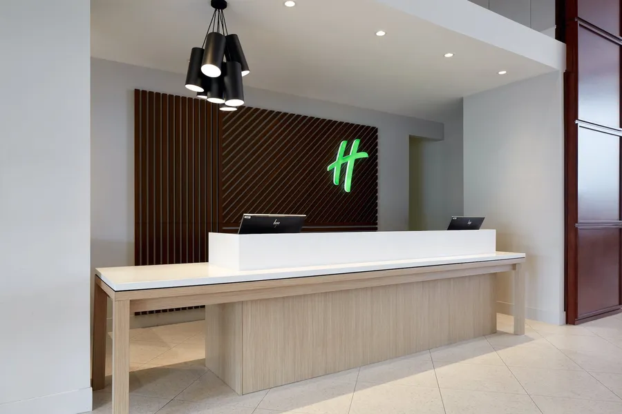 Holiday Inn & Suites Montreal Airport by IHG hotel detail image 2