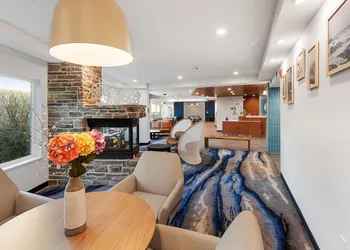 Fairfield Inn & Suites by Marriott San Francisco Pacifica hotel thumbnail 3