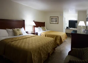At Home Inn hotel thumbnail 8