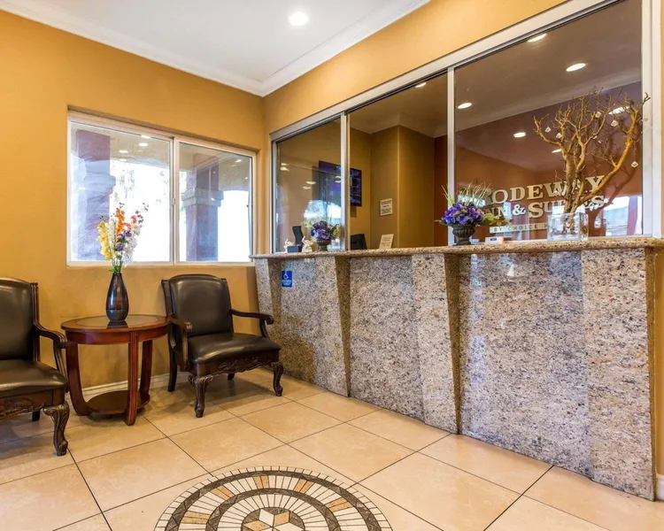 Rodeway Inn & Suites Corona hotel detail image 6