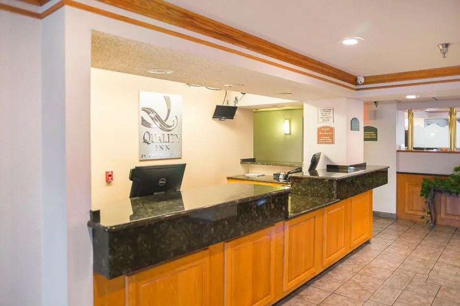 Quality Inn near Monument Health Rapid City Hospital hotel detail image 2