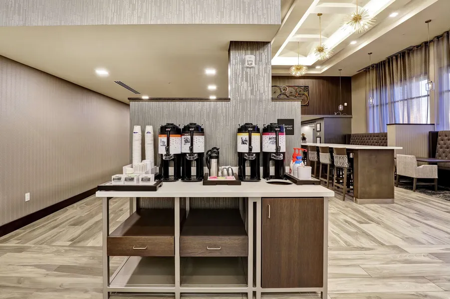 Hampton Inn by Hilton St. Catharines Niagara hotel detail image 2