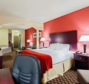Holiday Inn Express Hotel & Suites Malvern by IHG hotel detail image 4