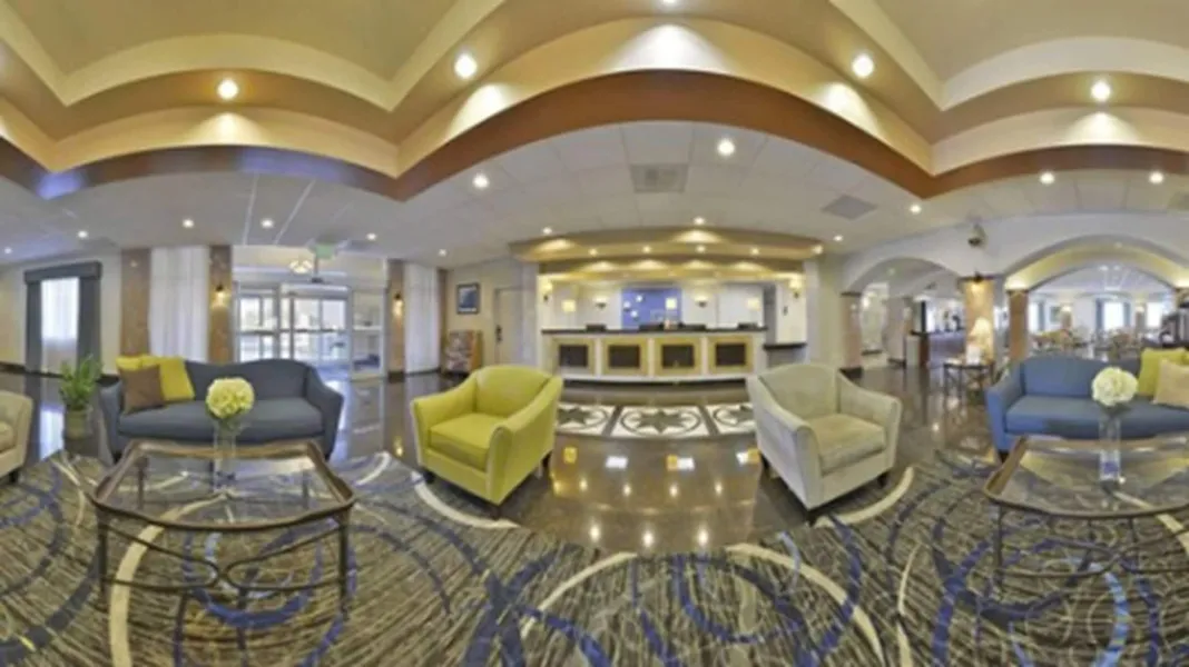 Holiday Inn Express & Suites Tacoma South - Lakewood by IHG hotel detail image 2