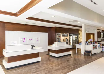 Hilton Garden Inn Columbus/Edinburgh hotel thumbnail 2