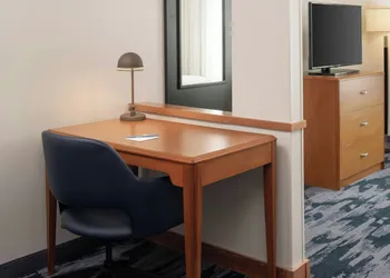 Fairfield Inn & Suites by Marriott Santa Maria hotel thumbnail 3