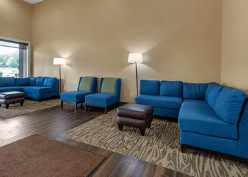 Comfort Inn & Suites Glen Mills - West Chester hotel thumbnail 2