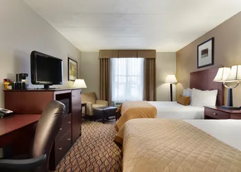 Comfort Inn & Suites Glen Mills - West Chester hotel thumbnail 6