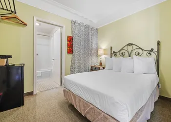 Fitzgerald Hotel hotel thumbnail 5