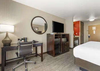 Comfort Inn Troutdale - Portland East hotel thumbnail 7