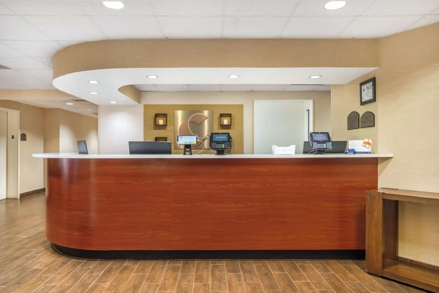 Comfort Inn & Suites Lake Norman hotel detail image 2