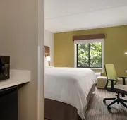 Holiday Inn Express Plattsburgh by IHG hotel detail image 3