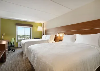 Holiday Inn Express Plattsburgh by IHG hotel thumbnail 5