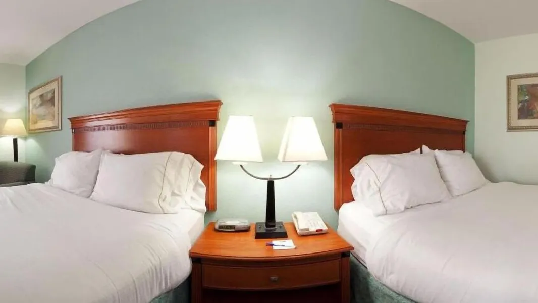 Holiday Inn Express Hotel & Suites Lake Okeechobee by IHG hotel detail image 6