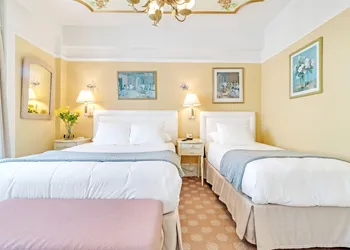 Cornell Hotel hotel thumbnail 4