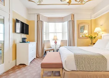 Cornell Hotel hotel thumbnail 5