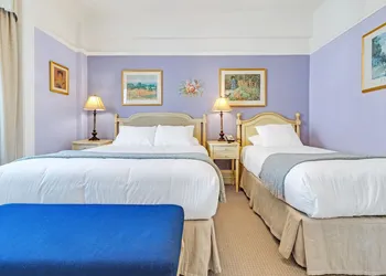 Cornell Hotel hotel thumbnail 6