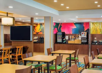 Fairfield Inn & Suites Bridgewater Branchburg/Somerville hotel thumbnail 7
