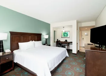 Hampton Inn & Suites Mooresville/Lake Norman hotel thumbnail 7