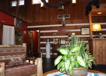 Great Smokies Inn Cherokee hotel thumbnail 3