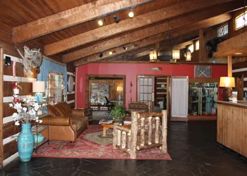 Great Smokies Inn Cherokee hotel thumbnail 8