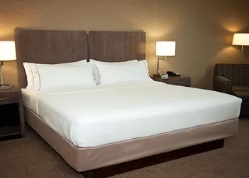 Holiday Inn Express & Suites Wichita Northeast by IHG hotel thumbnail 8