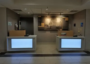 Holiday Inn Express Hotel & Suites Hillview by IHG hotel thumbnail 2