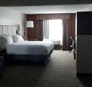 Holiday Inn Express Hotel & Suites Hillview by IHG hotel detail image 3