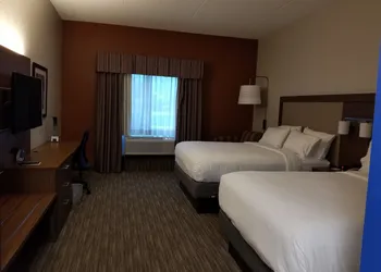 Holiday Inn Express Hotel & Suites Hillview by IHG hotel thumbnail 5