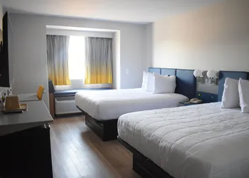 Microtel Inn & Suites by Wyndham Norcross hotel thumbnail 7