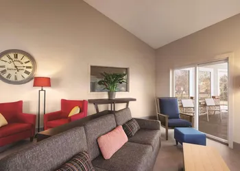 Country Inn & Suites by Radisson, Northfield, MN hotel thumbnail 5