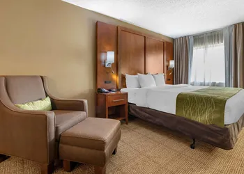 Comfort Inn Romeoville - Bolingbrook hotel thumbnail 8