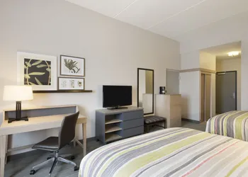 Country Inn & Suites by Radisson, Katy (Houston West), TX hotel thumbnail 5