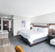 Holiday Inn Express Washington DC SW - Springfield by IHG hotel detail image 5