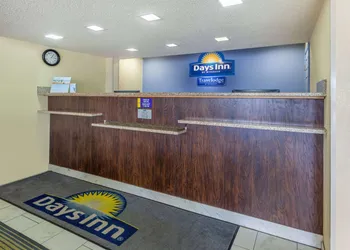 Days Inn by Wyndham Charles Town/Harpers Ferry hotel thumbnail 2