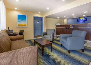 Days Inn by Wyndham Charles Town/Harpers Ferry hotel thumbnail 3