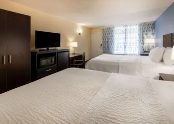 Days Inn by Wyndham Charles Town/Harpers Ferry hotel thumbnail 7