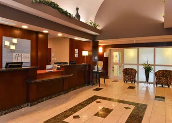 Holiday Inn Express Hotel & Suites Edmonton North by IHG hotel thumbnail 2