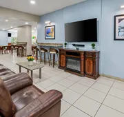 Quality Inn & Suites hotel detail image 3