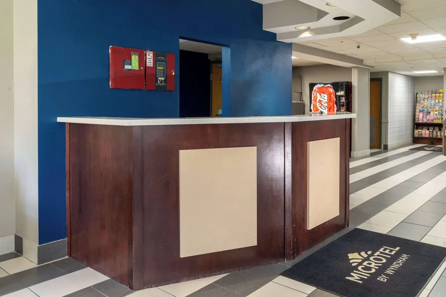 Microtel Inn & Suites by Wyndham Pigeon Forge hotel detail image 2