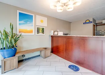 Days Inn by Wyndham Nashville Saint Thomas West Hospital hotel thumbnail 2