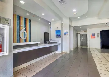 Motel 6 Cedar Park, TX hotel thumbnail 2