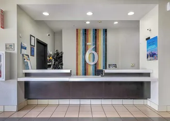 Motel 6 Cedar Park, TX hotel thumbnail 3