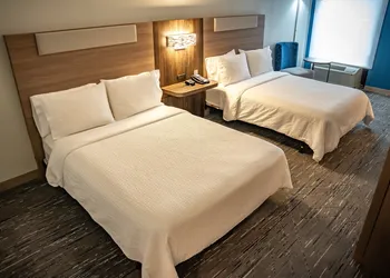 Holiday Inn Express Hotel & Suites West Chester by IHG hotel thumbnail 7