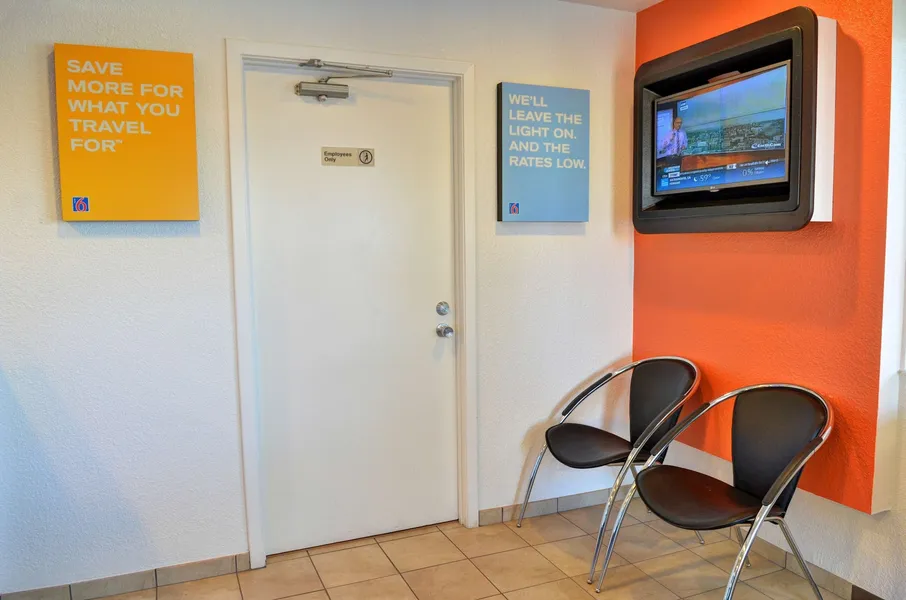 Motel 6 – Santa Nella, on I-5 hotel detail image 6
