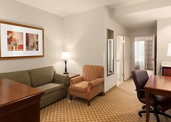 Country Inn & Suites by Radisson, Tifton, GA hotel thumbnail 8